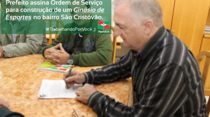 Prefeito assina ordem de serviço