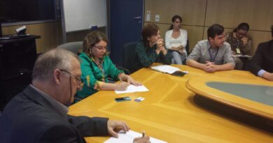 prefeito Tuca participa da comitiva que pede melhorias na internet da região